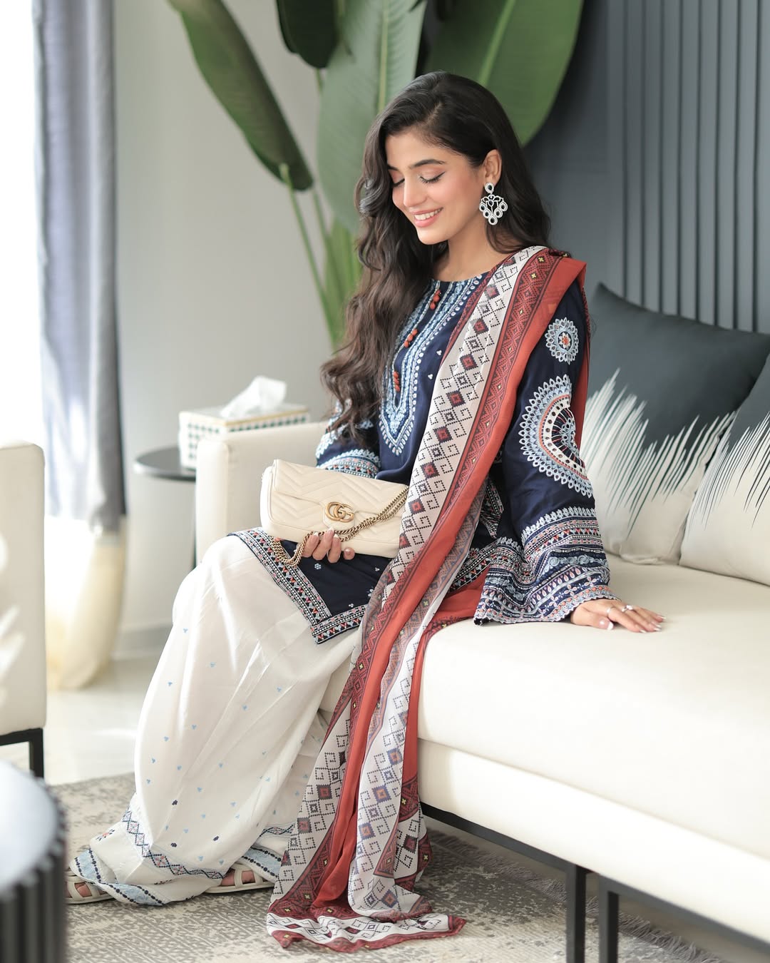 Rangreza – Heavy Embroidered 3-Piece Suit (Stitched)