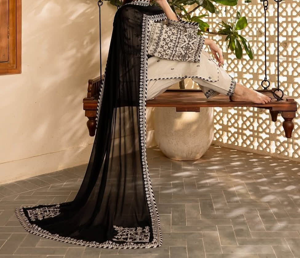 ARFA EMBROIDERY PURE LAWN 3PC