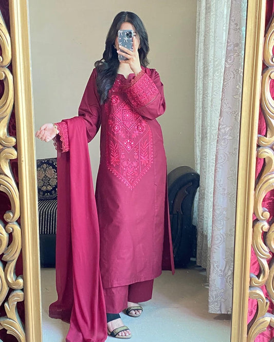 ROHA EMBRIDERY 3PC