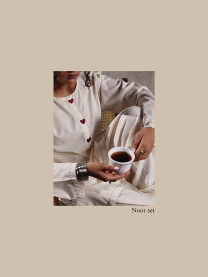 WHITE HEART 3PC ( FARSHI SHALWAR )