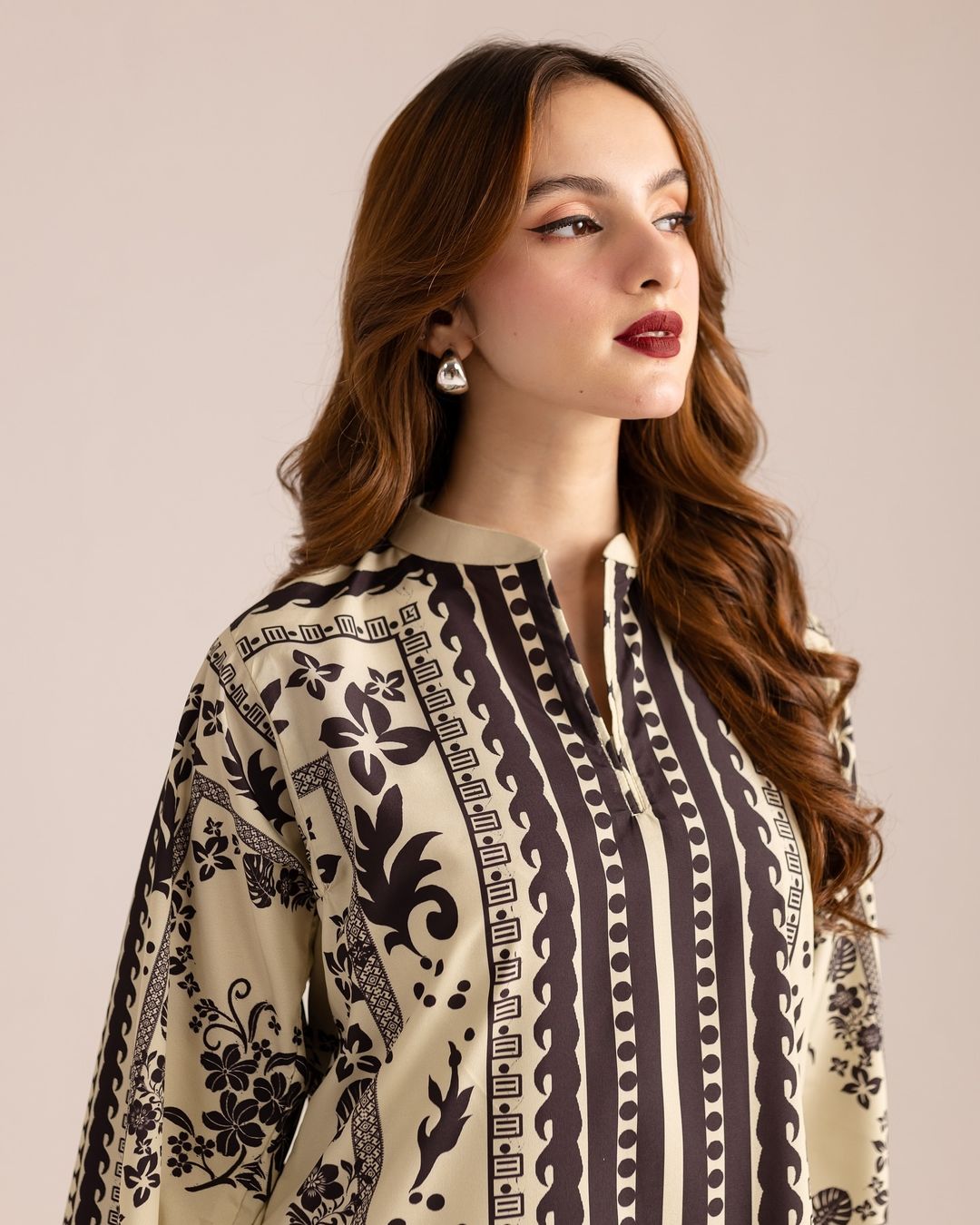 HANIA AMIR DIGITAL PRINTED  2Pc