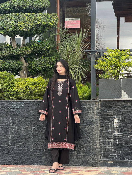 ANIKA EMBROIDERY 3PC